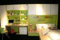 детска стая в бяло и зелено